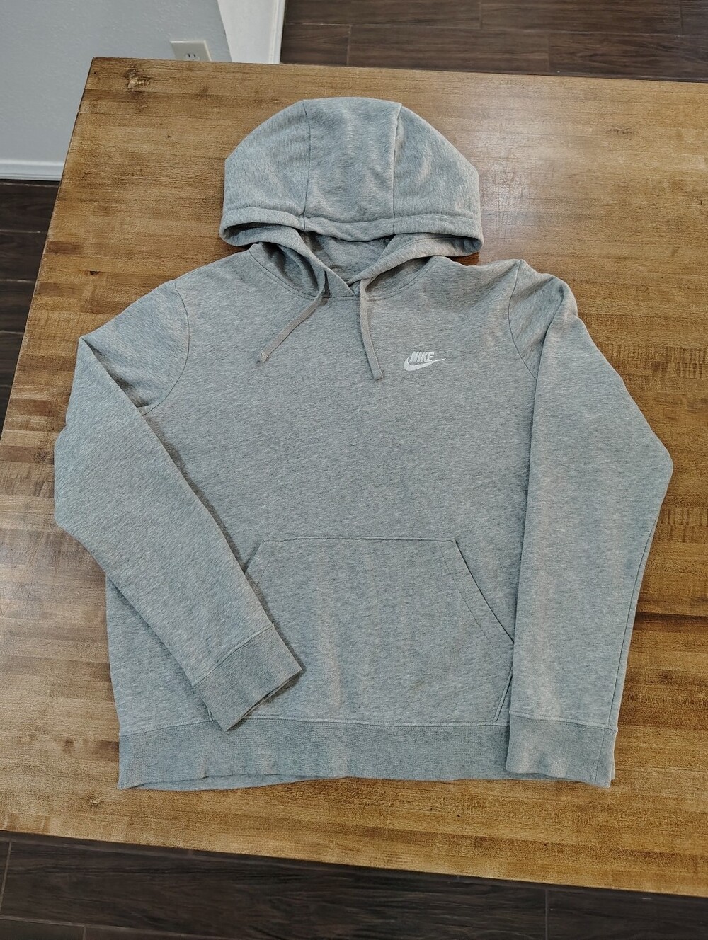 Nike Light Gray Sportswear Club Fleece Pullover Hoodie Size L
